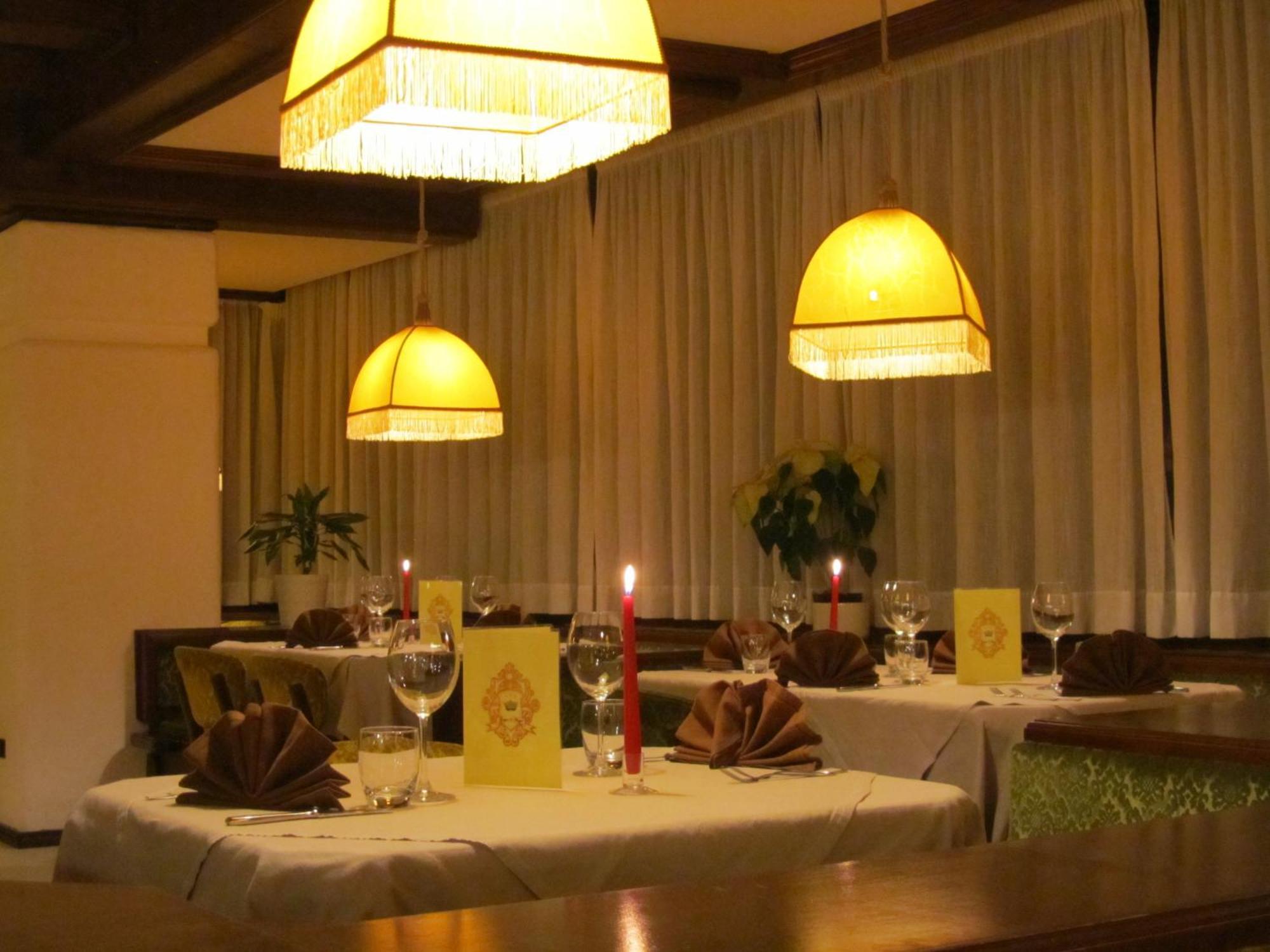 Hotel Corona Val di Zoldo Ngoại thất bức ảnh