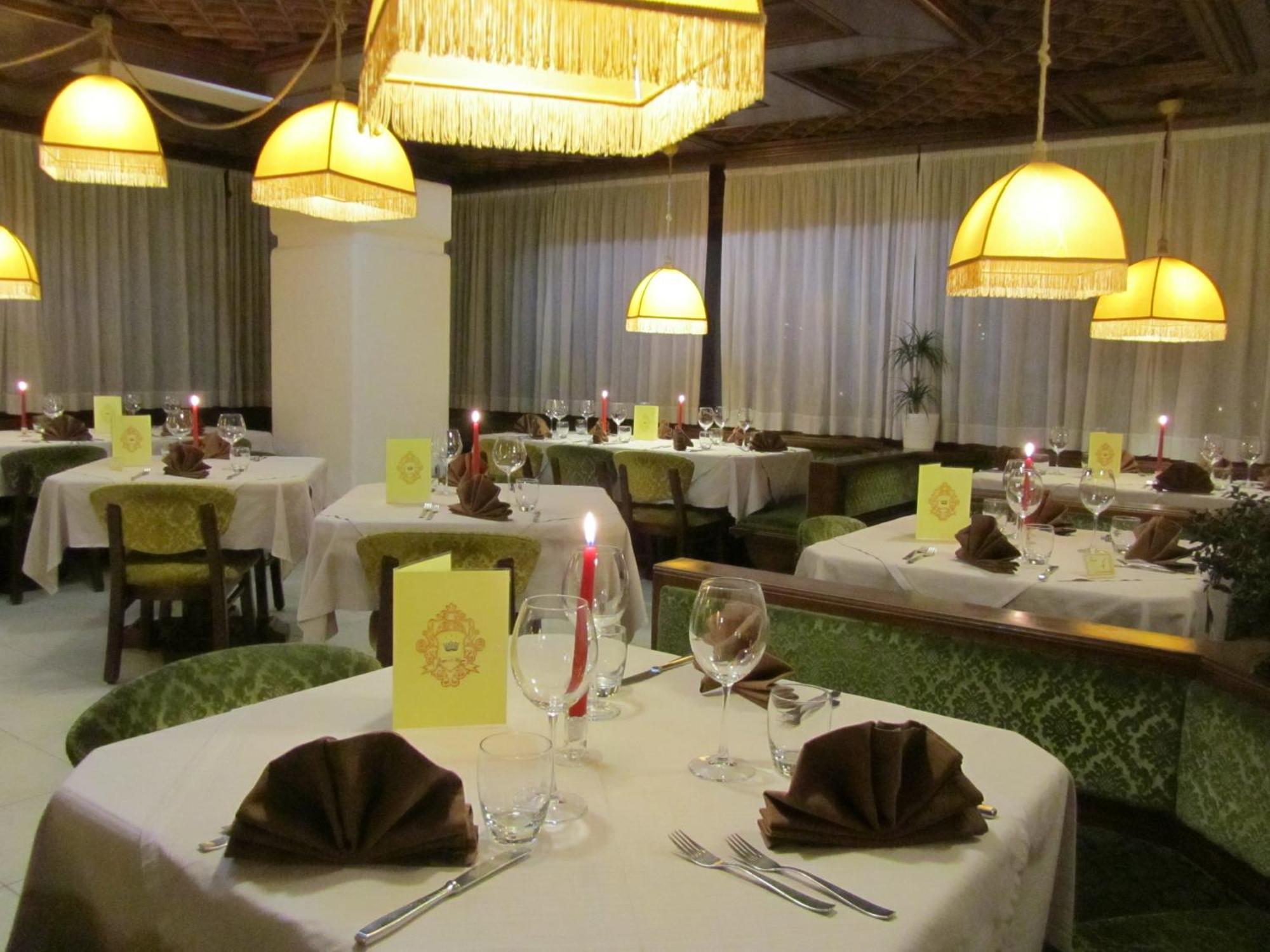 Hotel Corona Val di Zoldo Ngoại thất bức ảnh