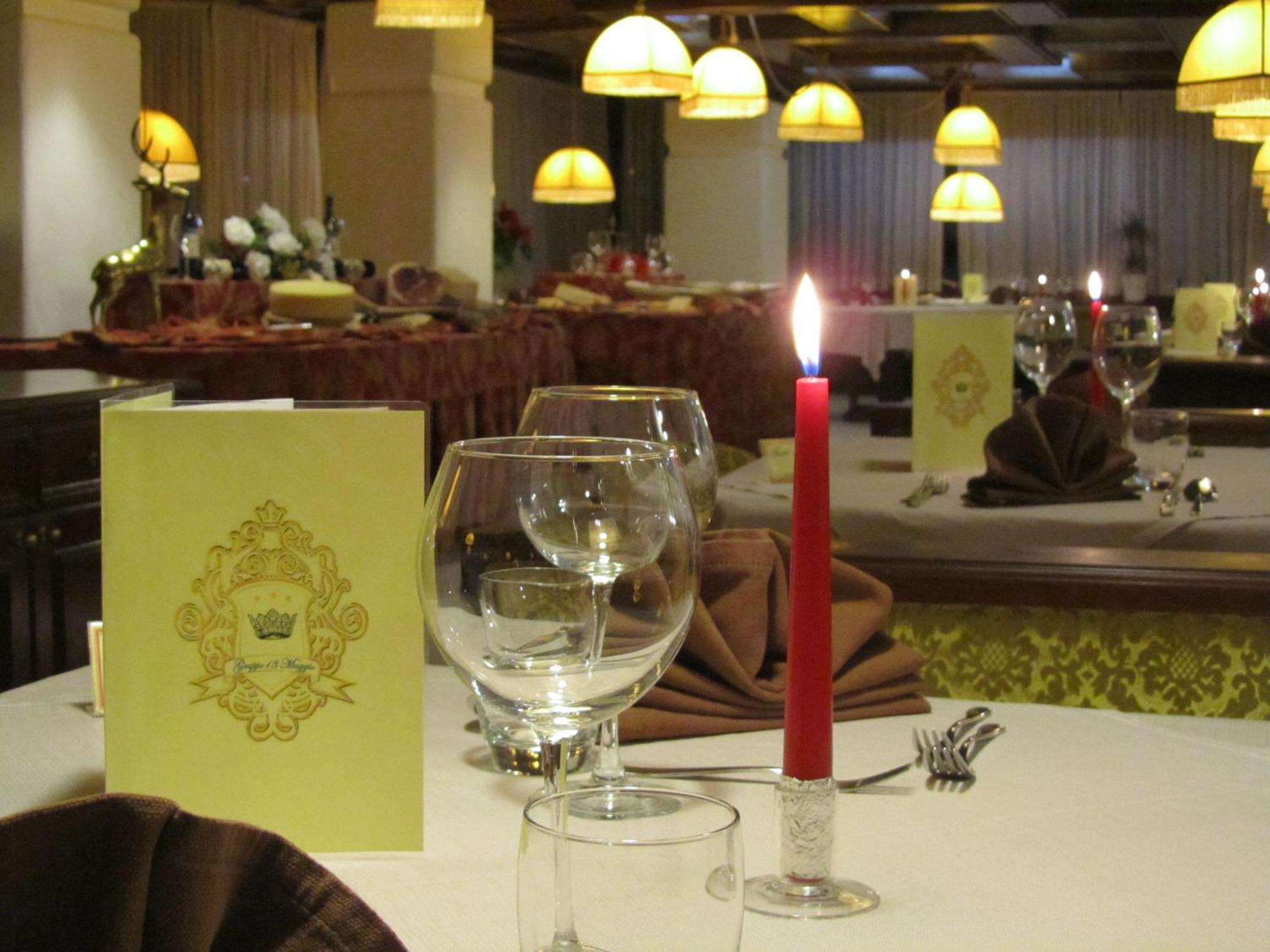 Hotel Corona Val di Zoldo Ngoại thất bức ảnh