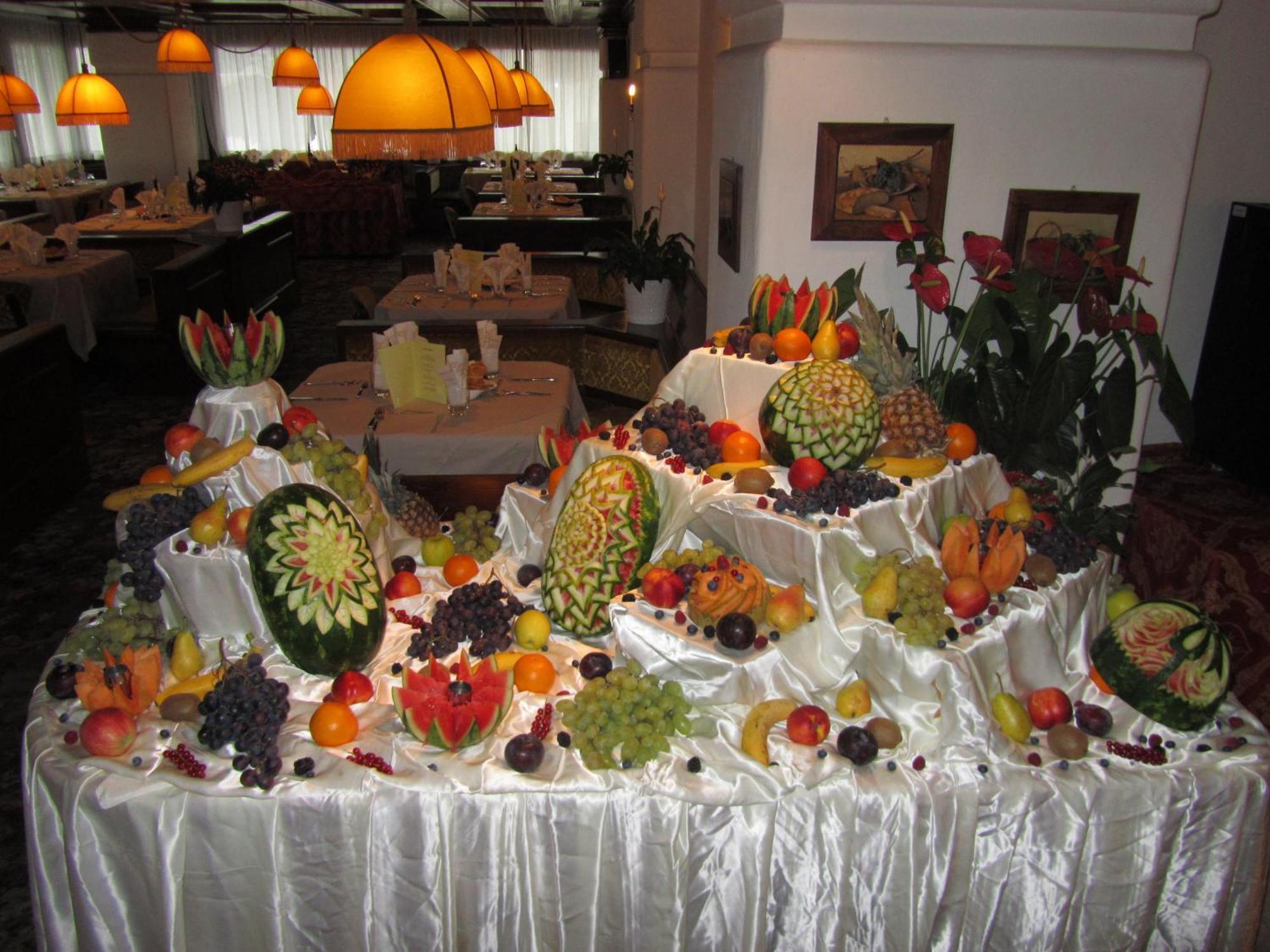 Hotel Corona Val di Zoldo Ngoại thất bức ảnh
